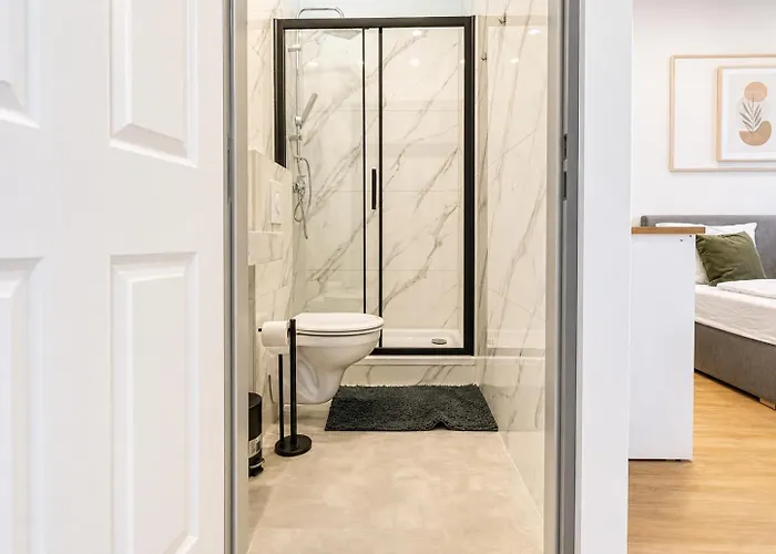 Comfy & Quiet In Viennas 12th District Appartement